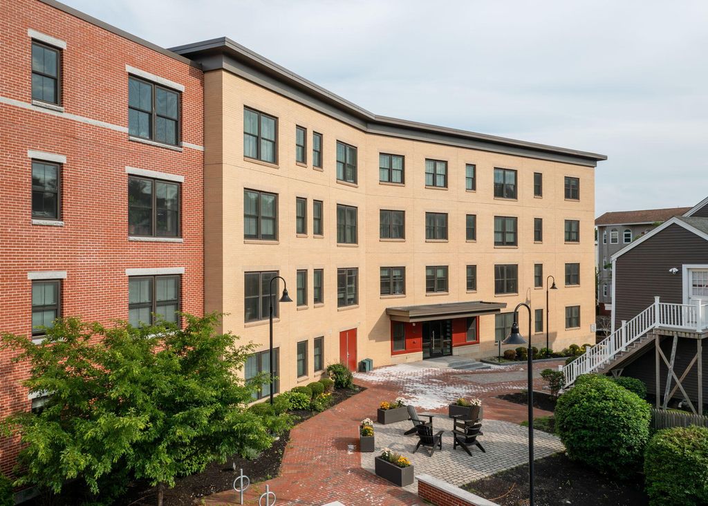 25 High Street 410, Portland, ME 04101 — photo 2