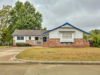 3505 Woodvale Drive, Midwest City, OK 73110