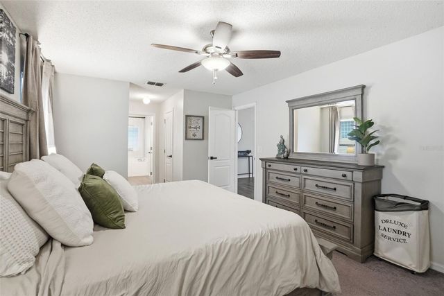 1917 SOUTHERN OAK LOOP, Minneola, FL 34715