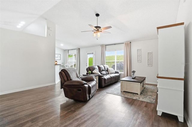 1917 SOUTHERN OAK LOOP, Minneola, FL 34715