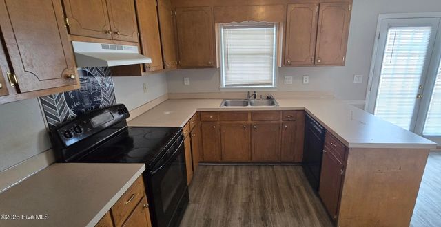 338 Haven Drive S6, Greenville, NC 27834
