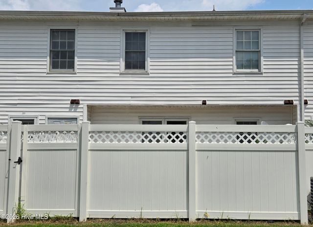 338 Haven Drive S6, Greenville, NC 27834