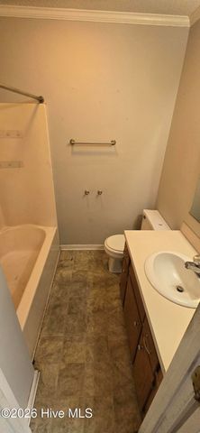 338 Haven Drive S6, Greenville, NC 27834