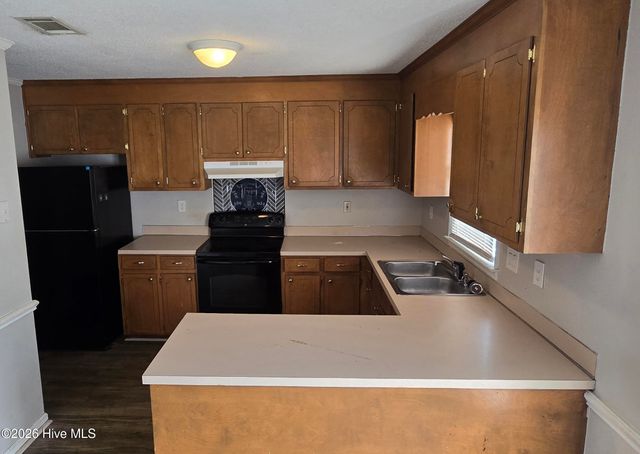338 Haven Drive S6, Greenville, NC 27834