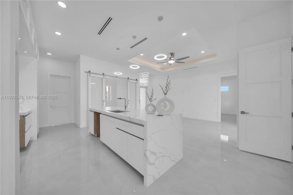 Image 29 of property listing at 4100 15TH ST SW, Lehigh Acres, FL 33976