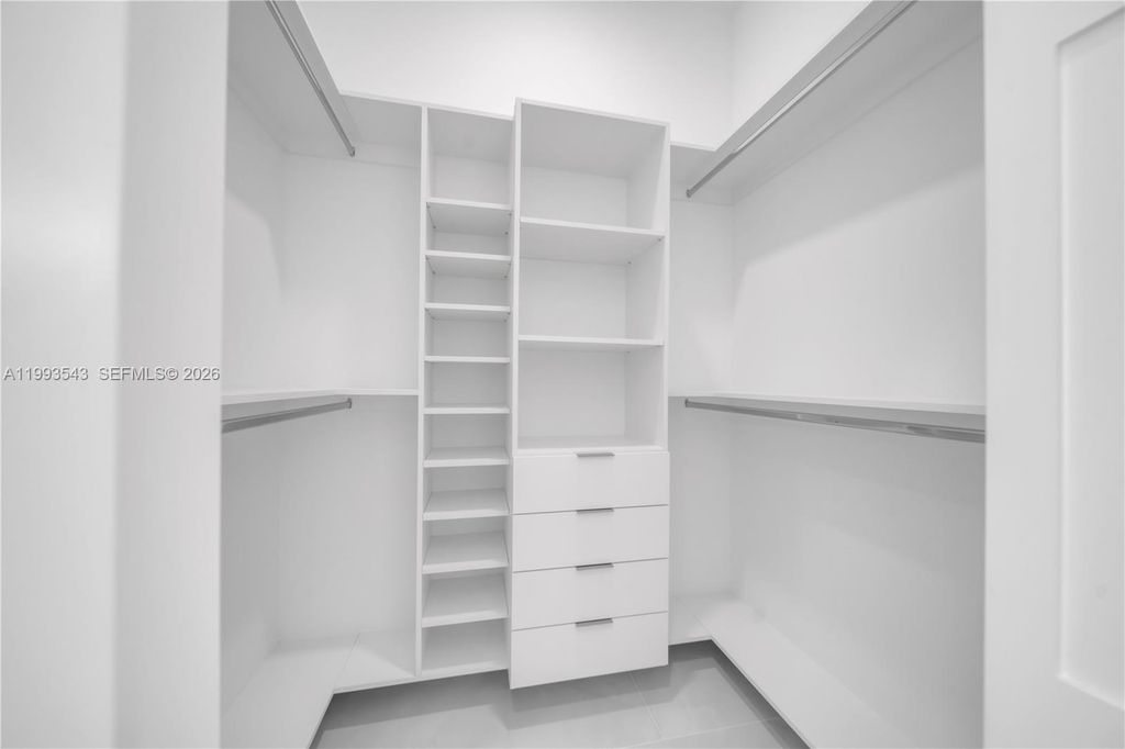 Image 41 of property listing at 4100 15TH ST SW, Lehigh Acres, FL 33976