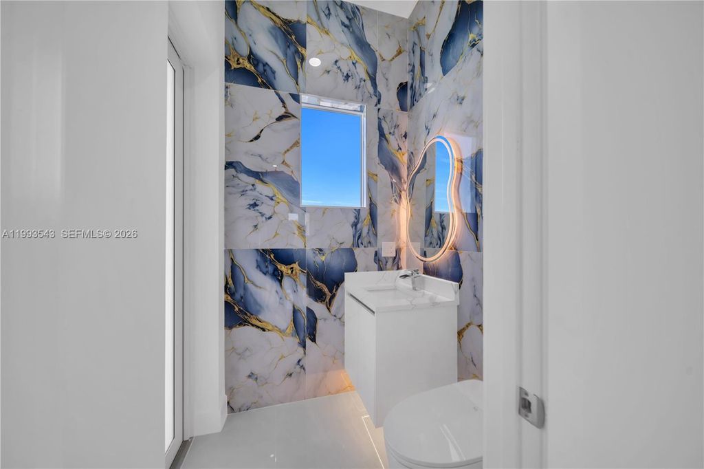 Image 45 of property listing at 4100 15TH ST SW, Lehigh Acres, FL 33976