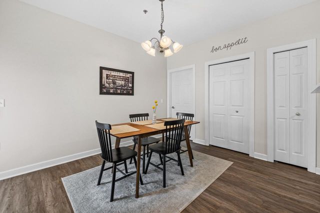 S77W19462 Lakewood DRIVE, Muskego, WI 53150
