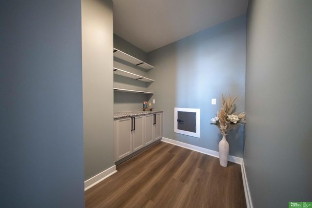11703 S 123rd Avenue, Papillion, NE 68046