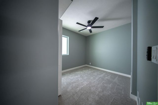 11703 S 123rd Avenue, Papillion, NE 68046