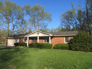 7511 Meadow Lane, Newburgh, IN 47630