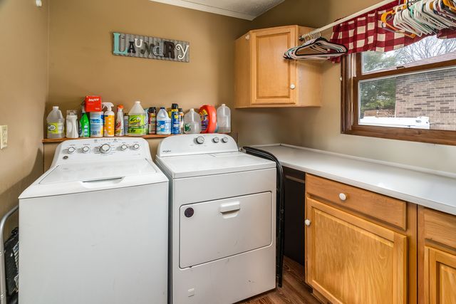 1402 Matthew Lane, Marion, IL 62959