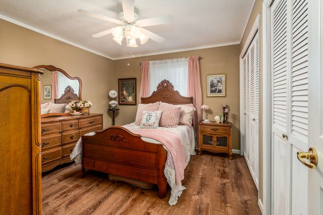 1402 Matthew Lane, Marion, IL 62959