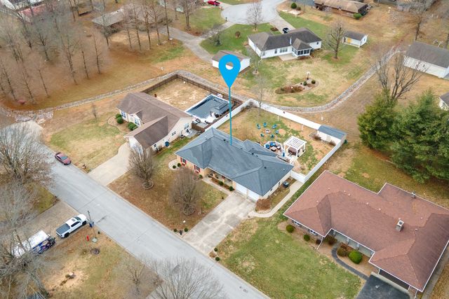 1402 Matthew Lane, Marion, IL 62959