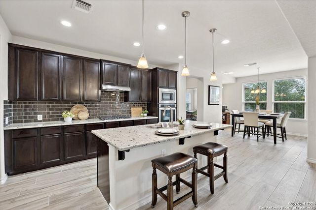 25619 Poerner, San Antonio, TX 78261