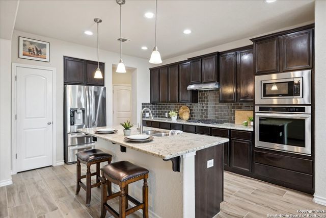 25619 Poerner, San Antonio, TX 78261