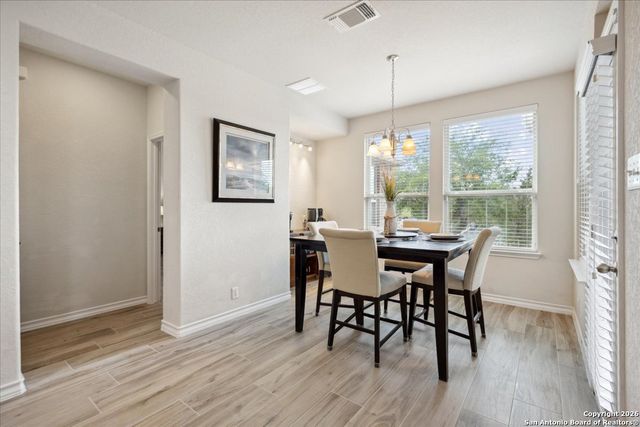 25619 Poerner, San Antonio, TX 78261