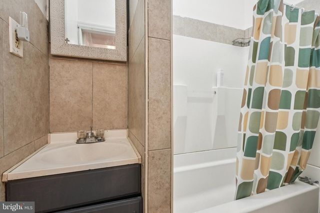 5536 WHEELER ST, Philadelphia, PA 19143