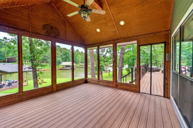207 E Eldorado Drive, Scroggins, TX 75480