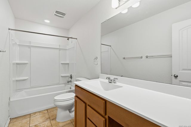 616 Valley, New Braunfels, TX 78130