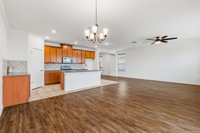 616 Valley, New Braunfels, TX 78130