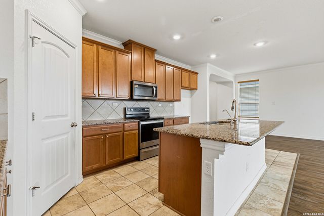 616 Valley, New Braunfels, TX 78130