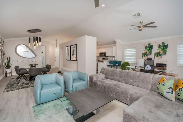 11030 Harbour Springs Cir, Boca Raton, FL 33428