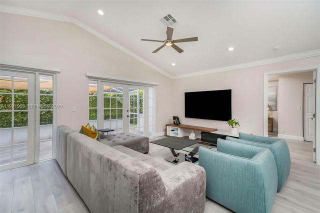 11030 Harbour Springs Cir, Boca Raton, FL 33428