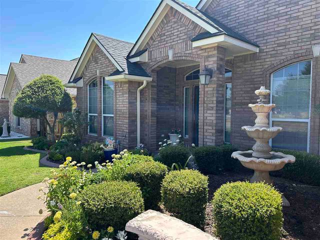 1210 NW Norwick, Lawton, OK 73505