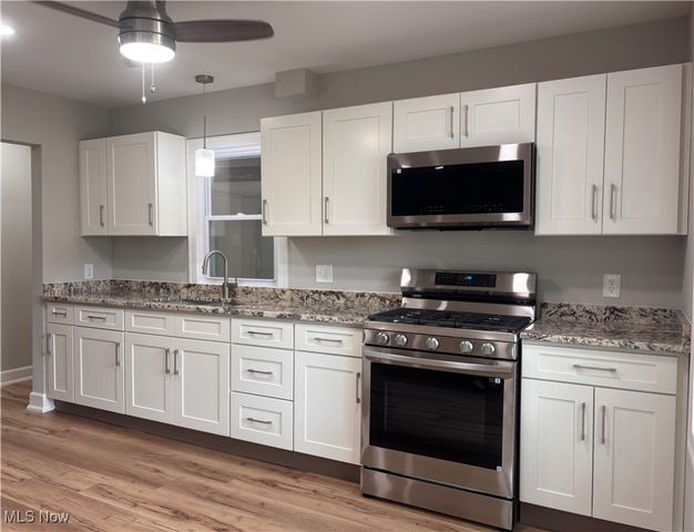 711 S Schenley Avenue, Youngstown, OH 44509