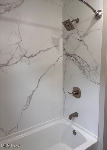 711 S Schenley Avenue, Youngstown, OH 44509