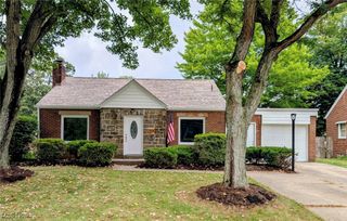 711 S Schenley Avenue, Youngstown, OH 44509