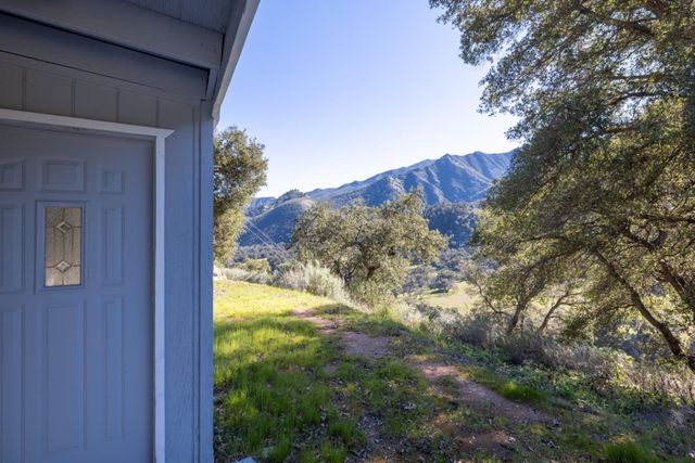 47292 Arroyo Seco Road, Greenfield, CA 93927