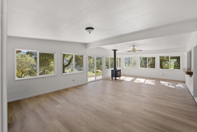 47292 Arroyo Seco Road, Greenfield, CA 93927