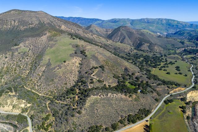47292 Arroyo Seco Road, Greenfield, CA 93927