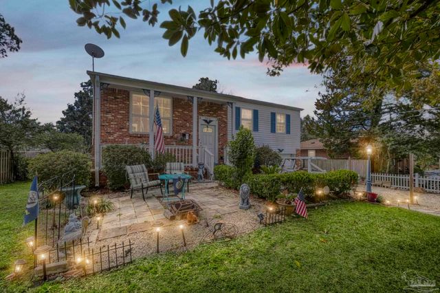 3310 Bluewater Dr, Pensacola, FL 32503