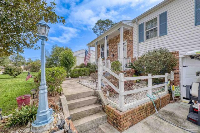3310 Bluewater Dr, Pensacola, FL 32503