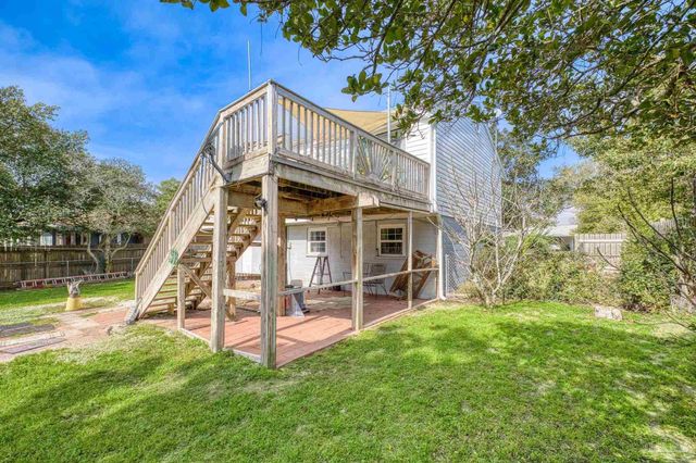 3310 Bluewater Dr, Pensacola, FL 32503