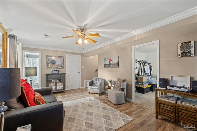 3310 Bluewater Dr, Pensacola, FL 32503