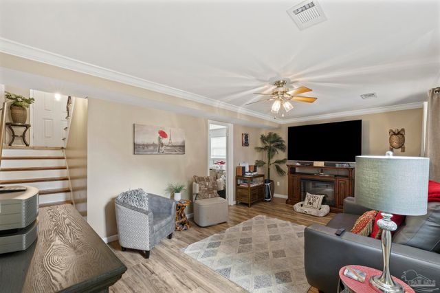 3310 Bluewater Dr, Pensacola, FL 32503