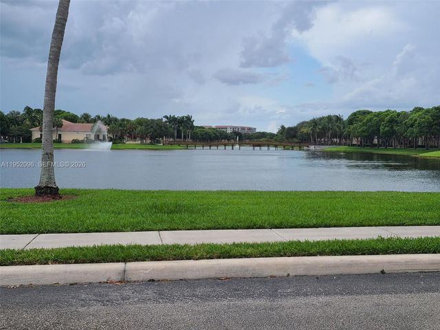 2541 Centergate Dr 101, Miramar, FL 33025