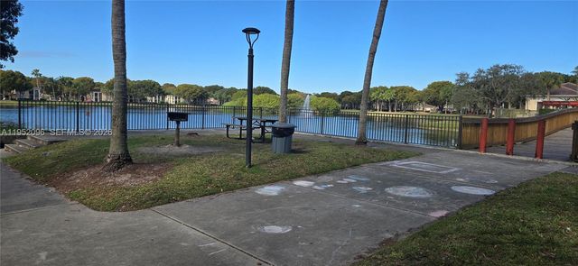 2541 Centergate Dr 101, Miramar, FL 33025