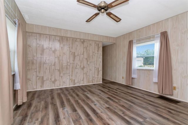 38147 HUFF DRIVE, Zephyrhills, FL 33542