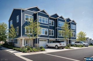 188 Canterbury Avenue, North Arlington, NJ 07031