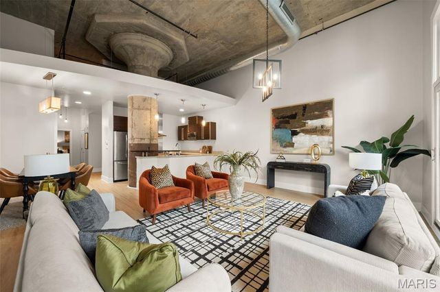 4100 Forest Park Avenue 121, St Louis, MO 63108