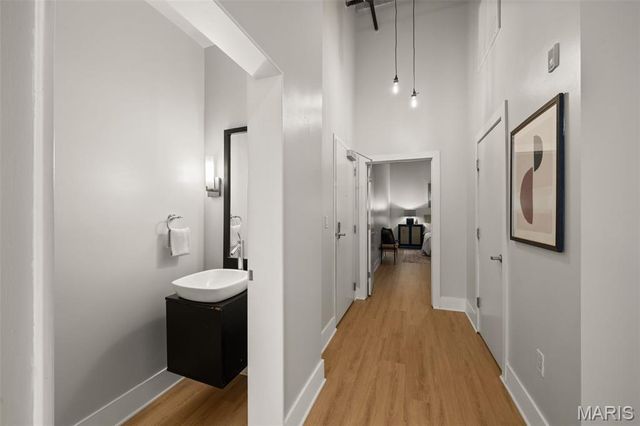 4100 Forest Park Avenue 121, St Louis, MO 63108