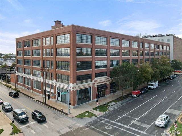 4100 Forest Park Avenue 121, St Louis, MO 63108