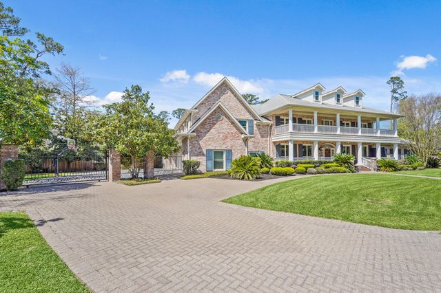 223 Heritage Oaks Lane, Houston, TX 77024