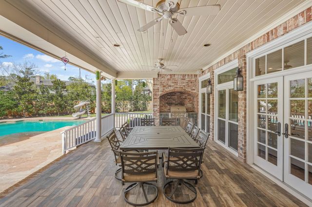 223 Heritage Oaks Lane, Houston, TX 77024