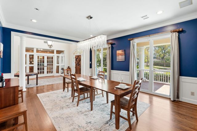 223 Heritage Oaks Lane, Houston, TX 77024